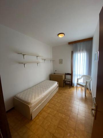 Cond Giardino Apartment Линяно Сабиадоро Екстериор снимка